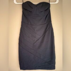 NWT Express Exclusive Black Body-con midi dress. With or without straps, Size 0.